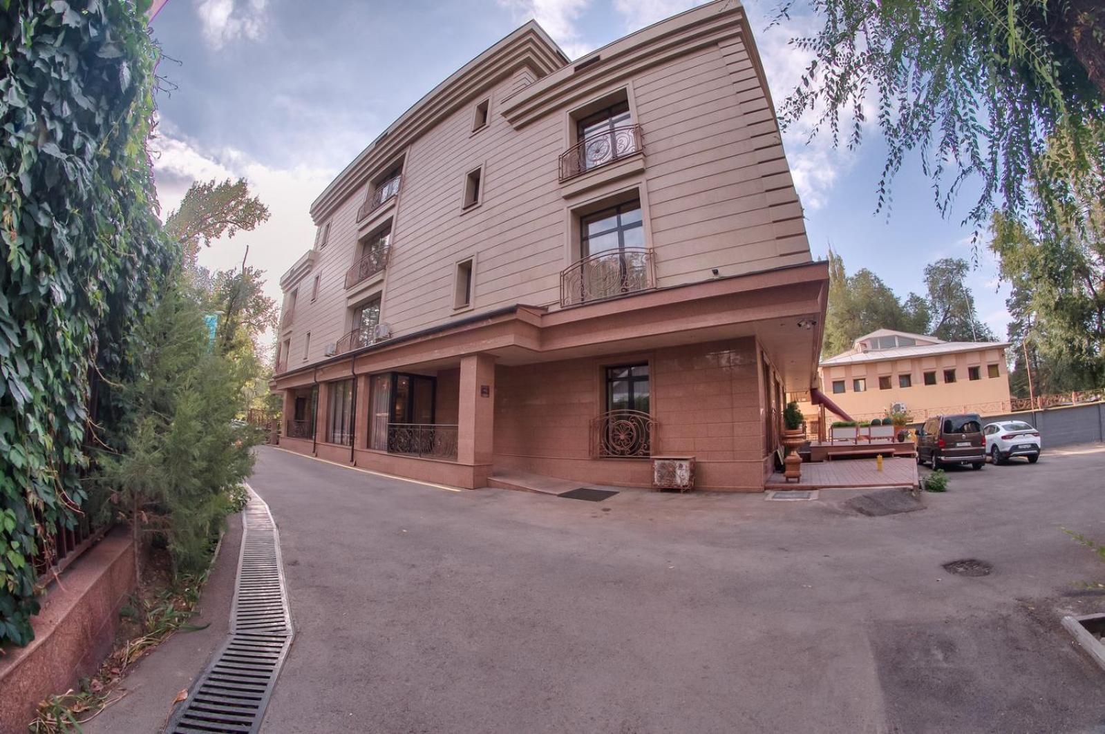 City Stay Апарт-Отель Алматы Extérieur photo
