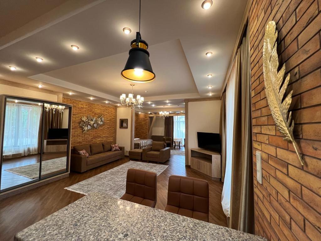 City Stay Апарт-Отель Алматы Extérieur photo
