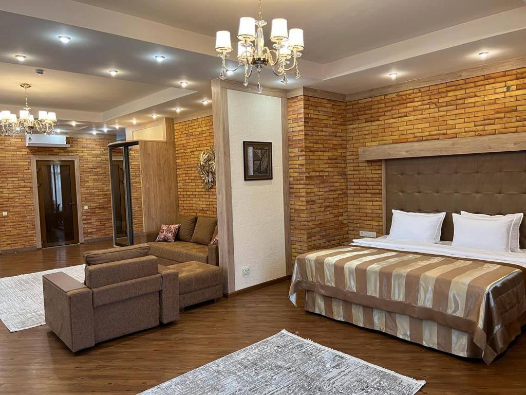 City Stay Апарт-Отель Алматы Extérieur photo
