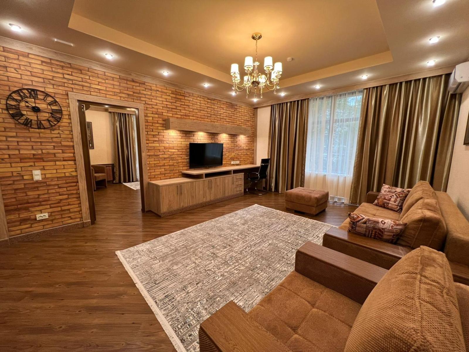 City Stay Апарт-Отель Алматы Extérieur photo